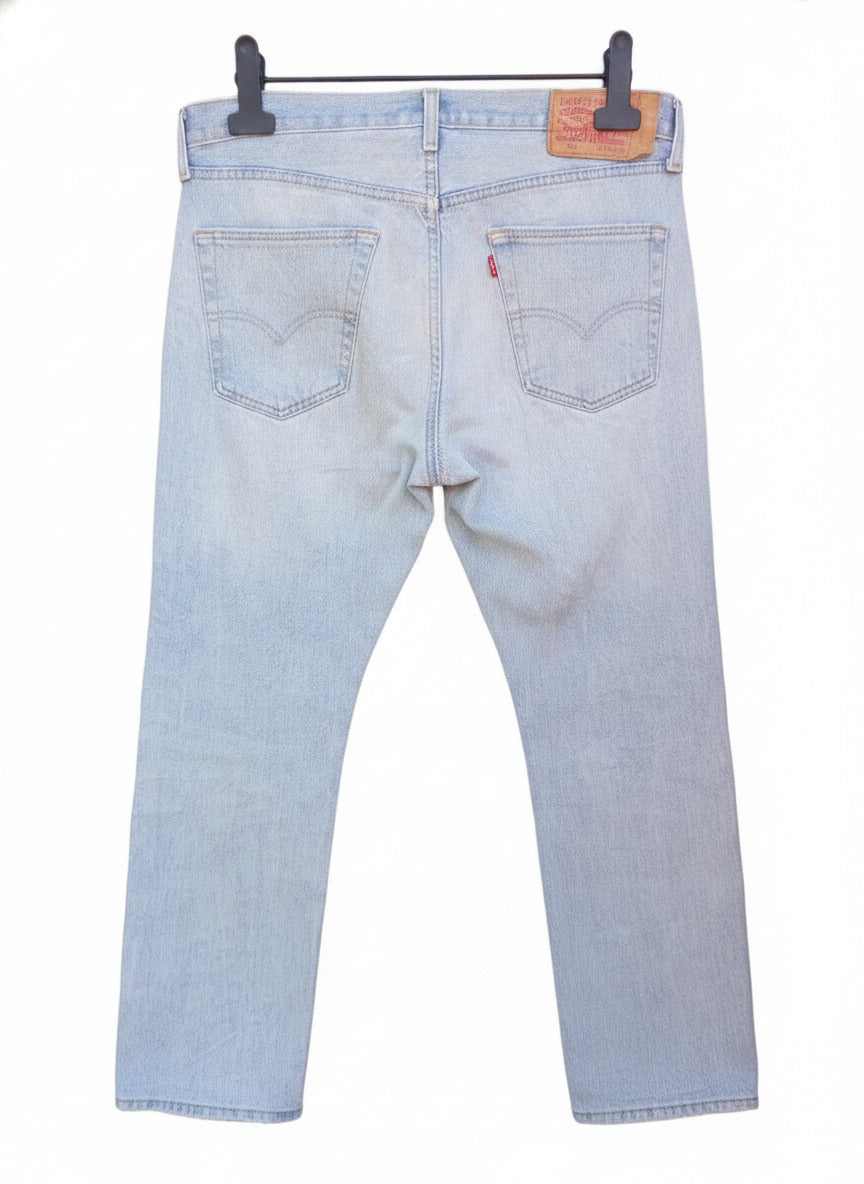 Levi's Vintage look Light Wash Denim Jeans W32 L32