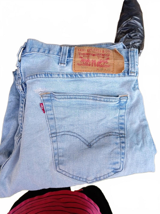 Levi's Light Wash Denim Jeans W38 L32