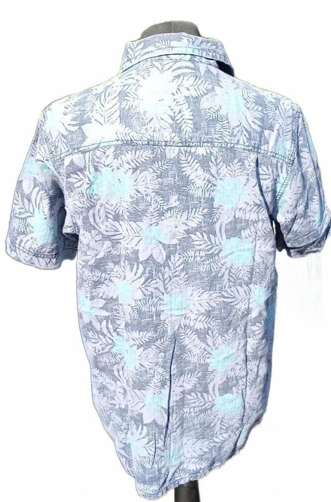 Weird Fish Men’s Short Sleeve Shirt Large – Tropical Floral – Preloved