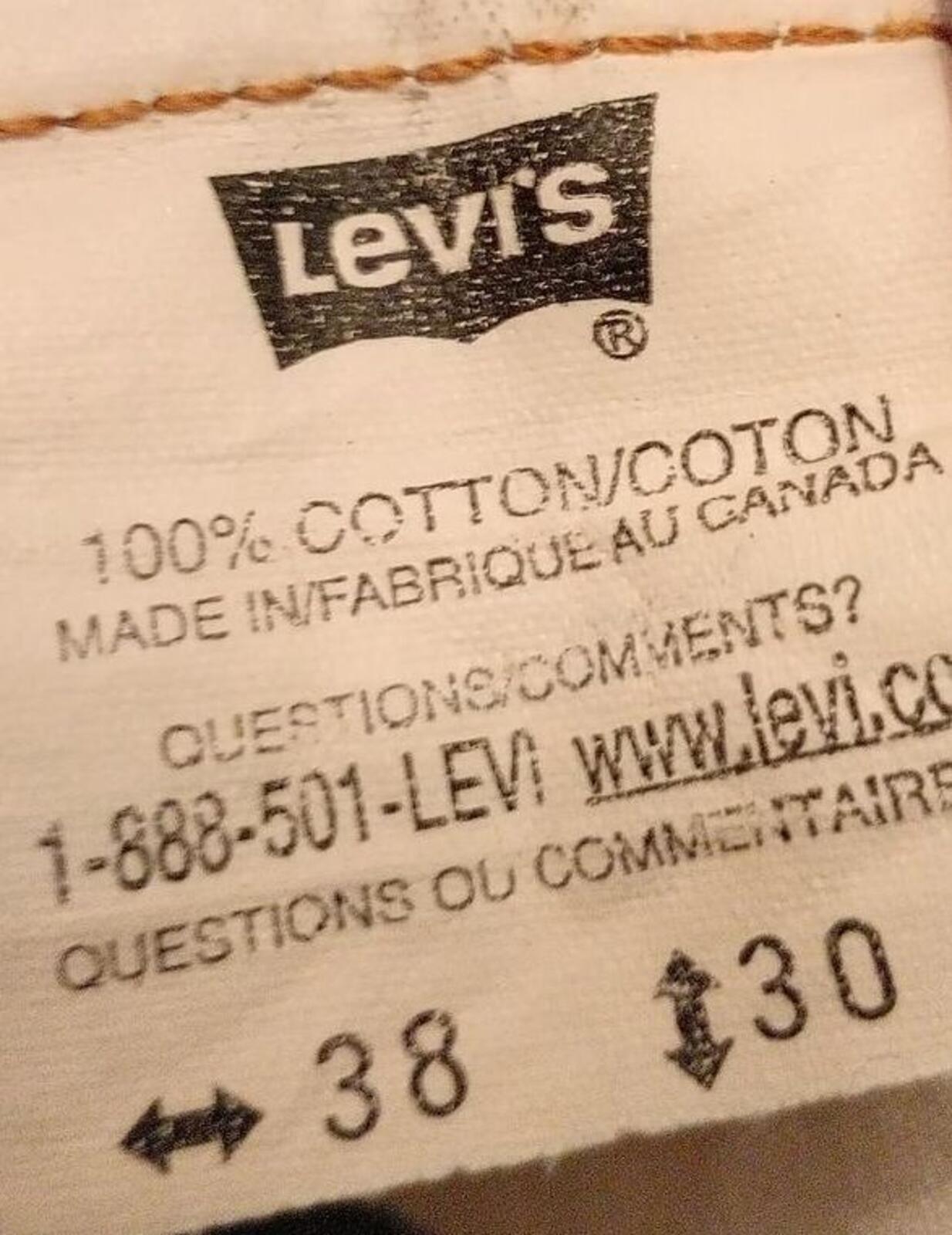 Levi’s 505 Regular Fit Jeans – Made in Canada – Men’s W38 L30 – Vintage