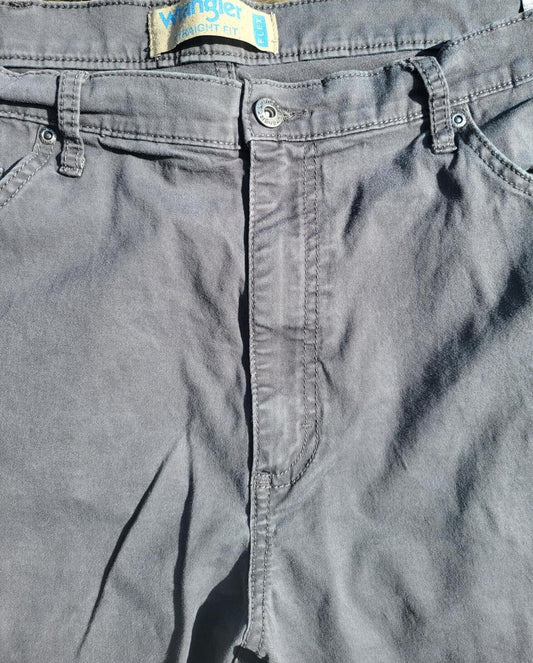 WRANGLER Mens Grey Jeans W40 L32 Stretch Denim Comfort Flex Straight Leg