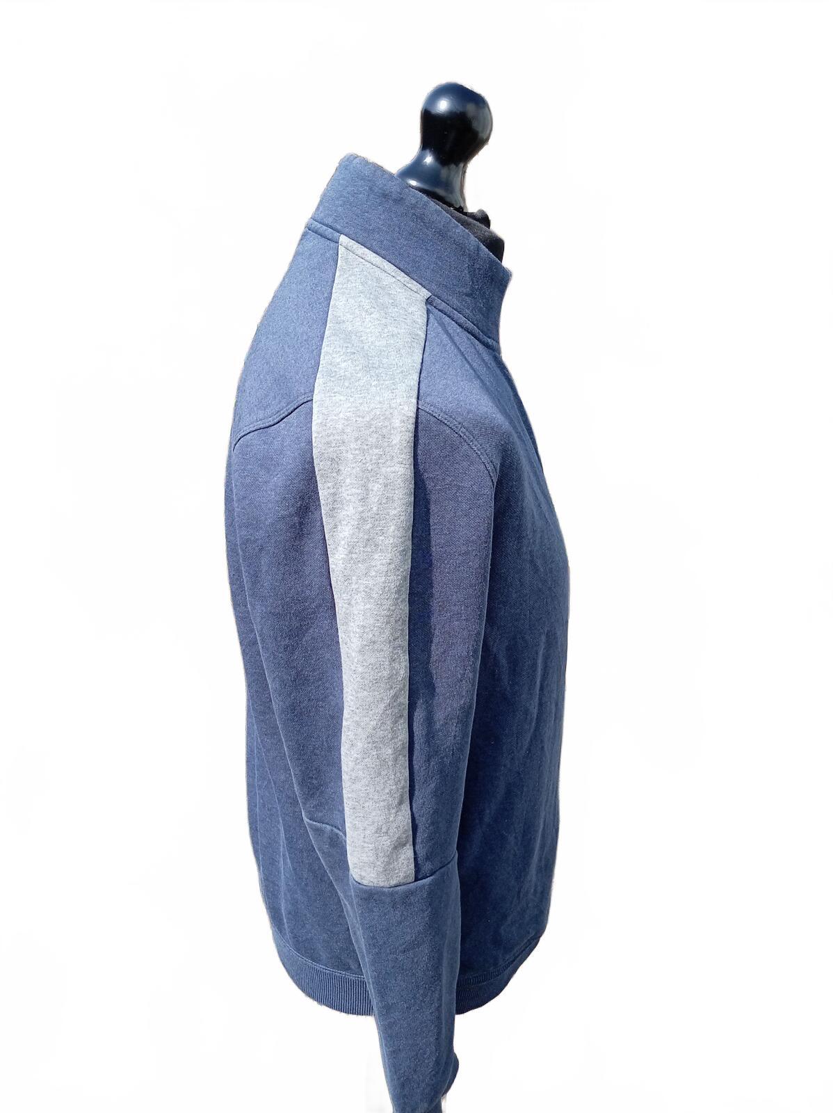 Puma Full-Zip Sweatshirt Jacket with Contrast Stripe Medium