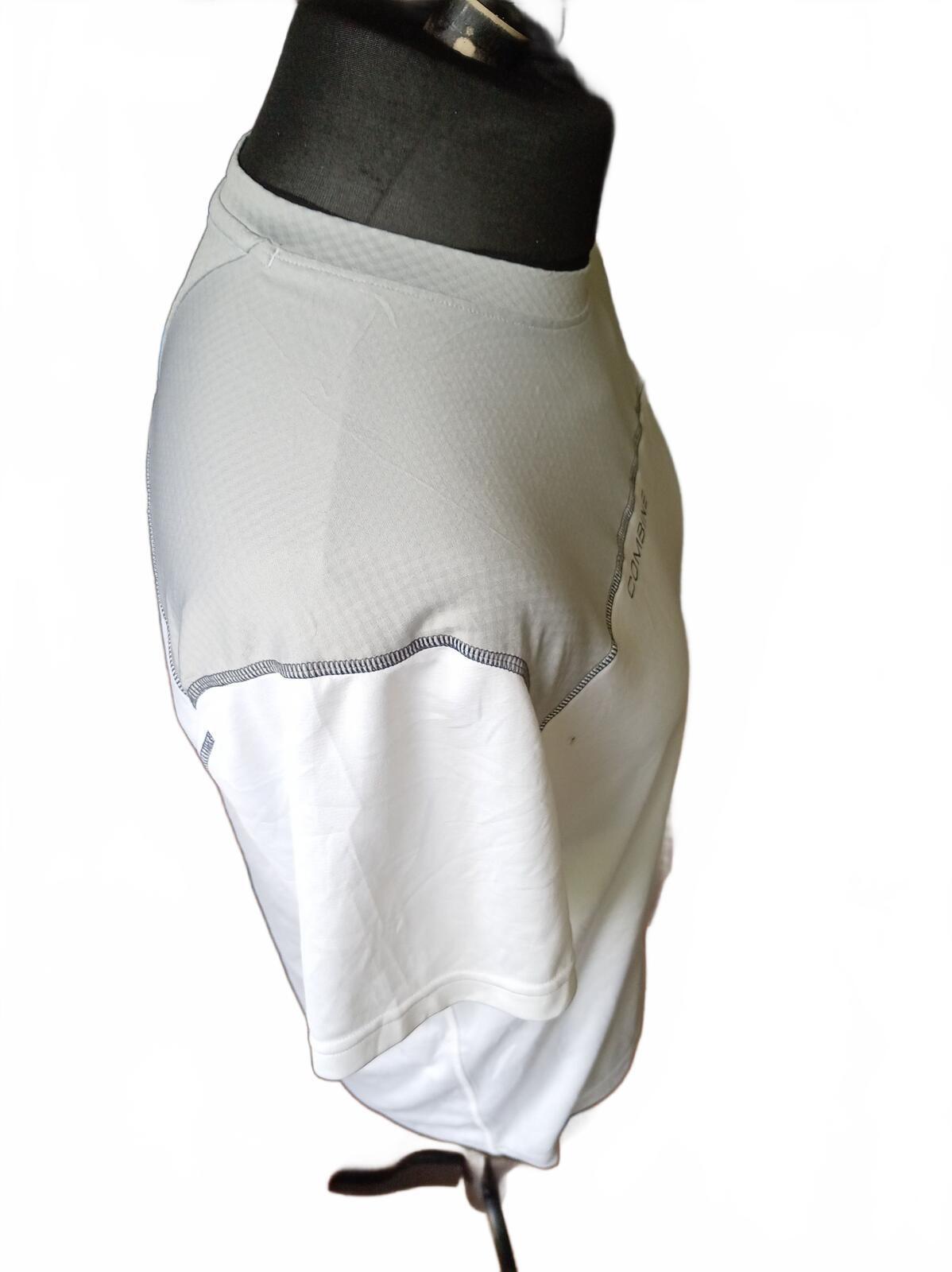 Under Armour Combine White and Grey Sports T-Shirt - Large (fits loose)