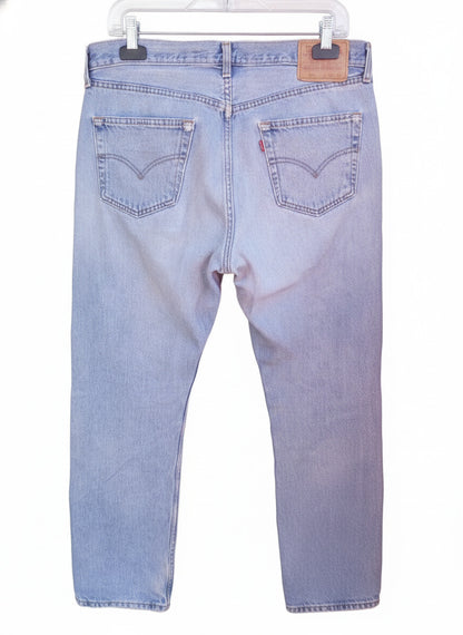 Levis 501s - Button-Fly Denim Jeans - W36 L34