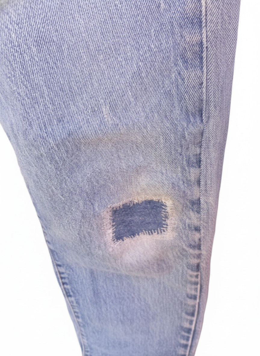 Levi’s 501 Men’s Jeans W31 L30 PC9 00501‑2331 – Straight Leg Blue Denim Patch