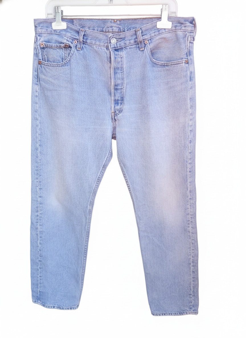 Levis 501s - Button-Fly Denim Jeans - W36 L34