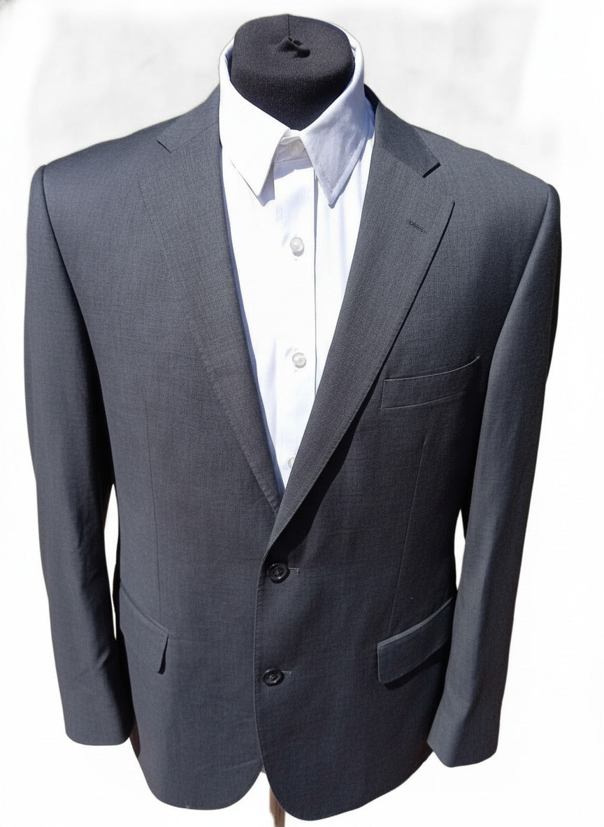 Hugo Boss Men’s Jacket – Size 42R – Tailored Fit – Excellent Condition