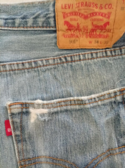 Levi's Classic Light Blue Denim Jeans W34 L32