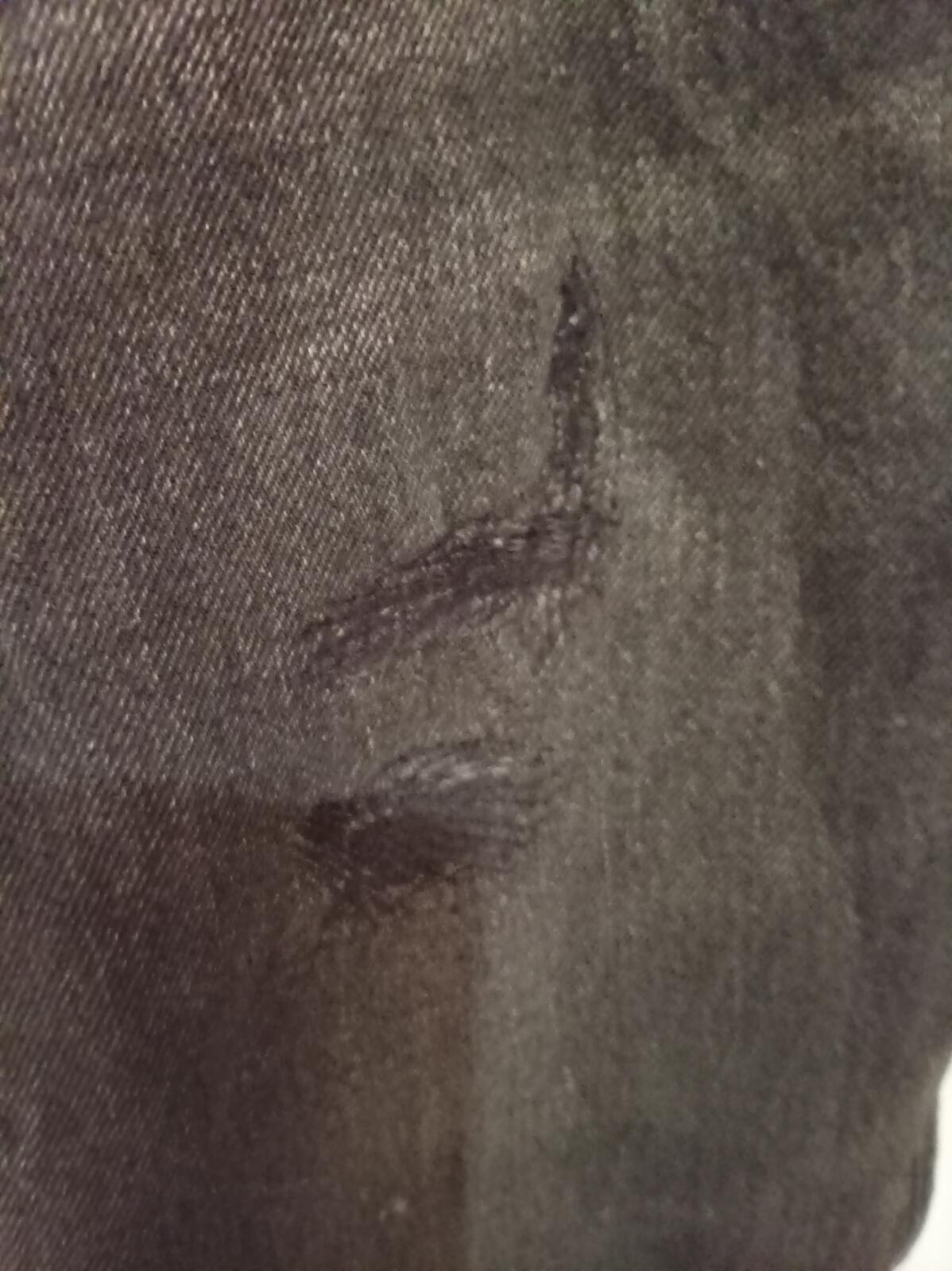 Levi's Black Distressed Denim Jeans - W25 L28