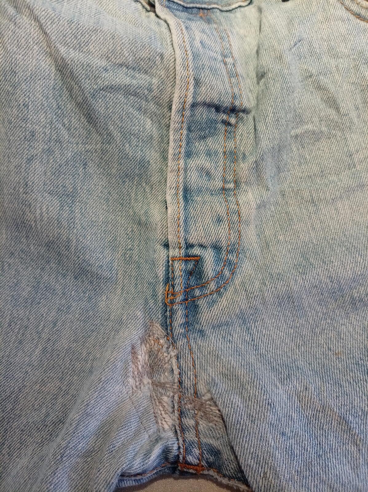 Levi's 501 Light Wash Denim Jeans W38 L32