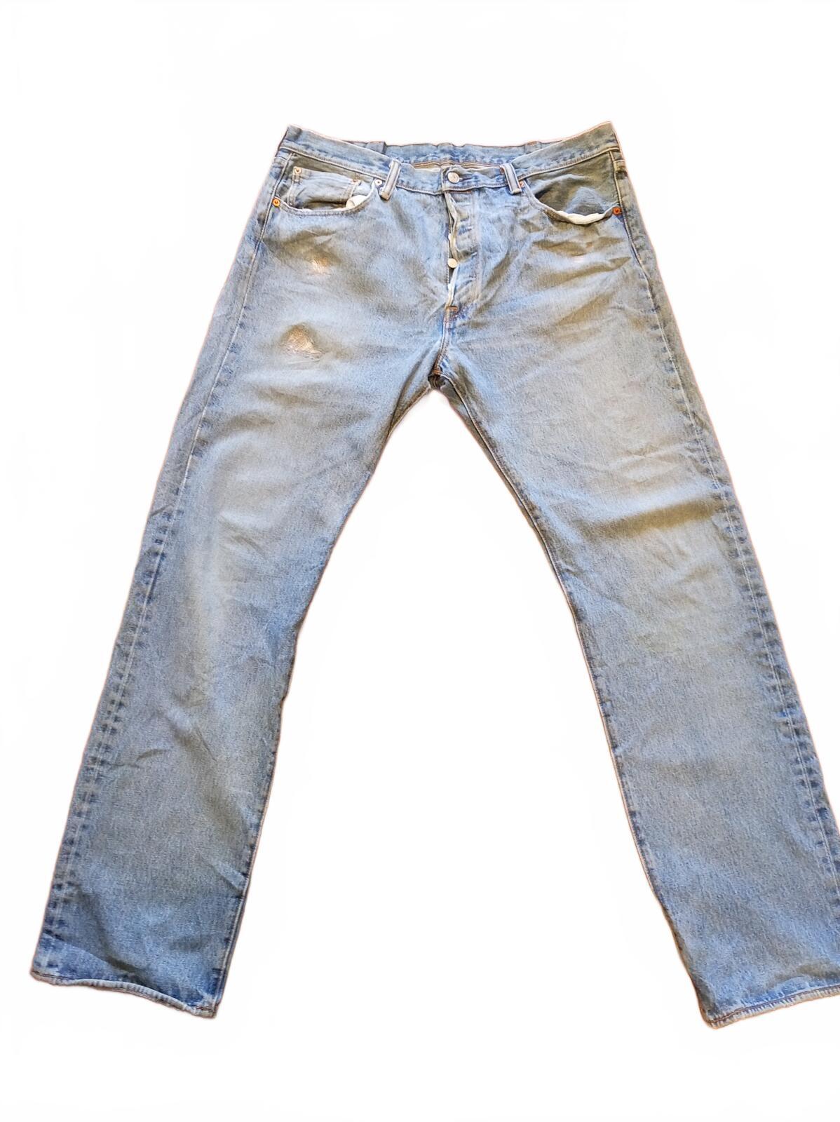 Levi's Light Blue Denim Jeans - W38 L34