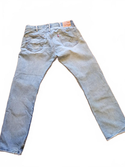 Levi's Light Blue Denim Jeans - W38 L34