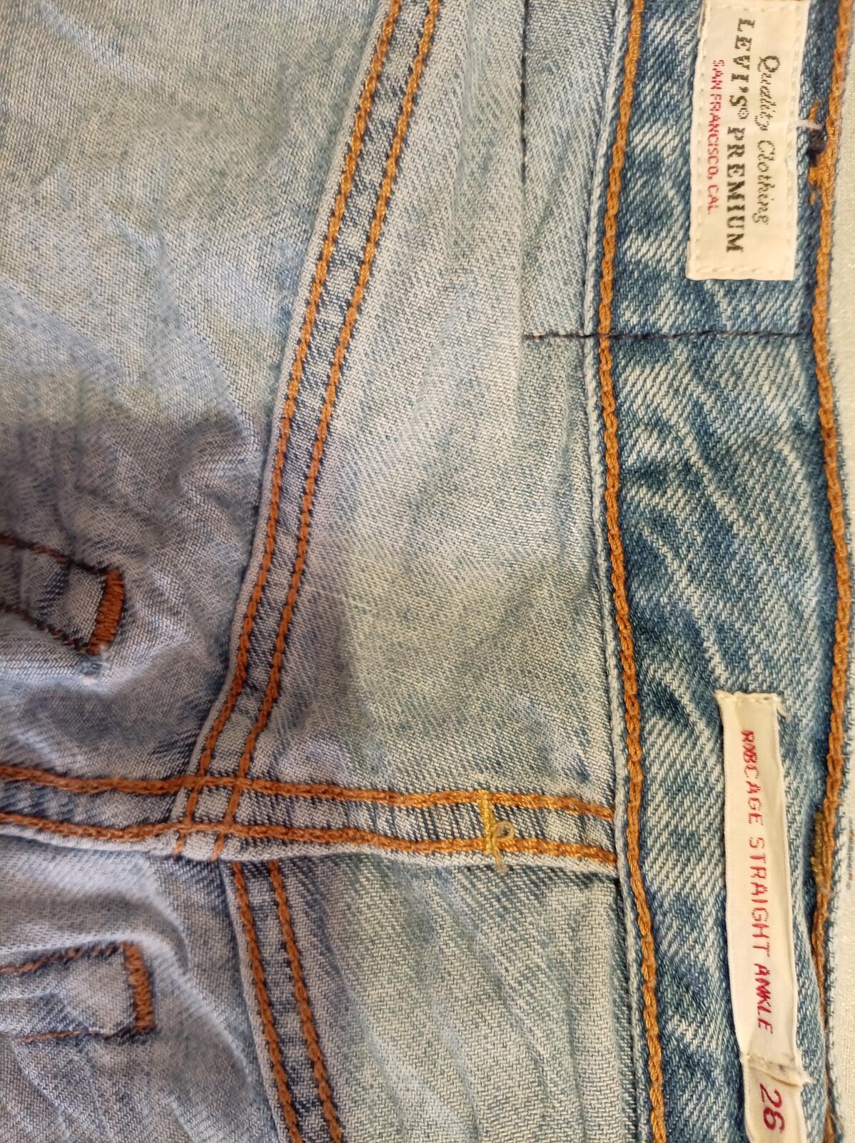 Levi's RIBCAGE Light Blue Vintage Denim Jeans W26 L30