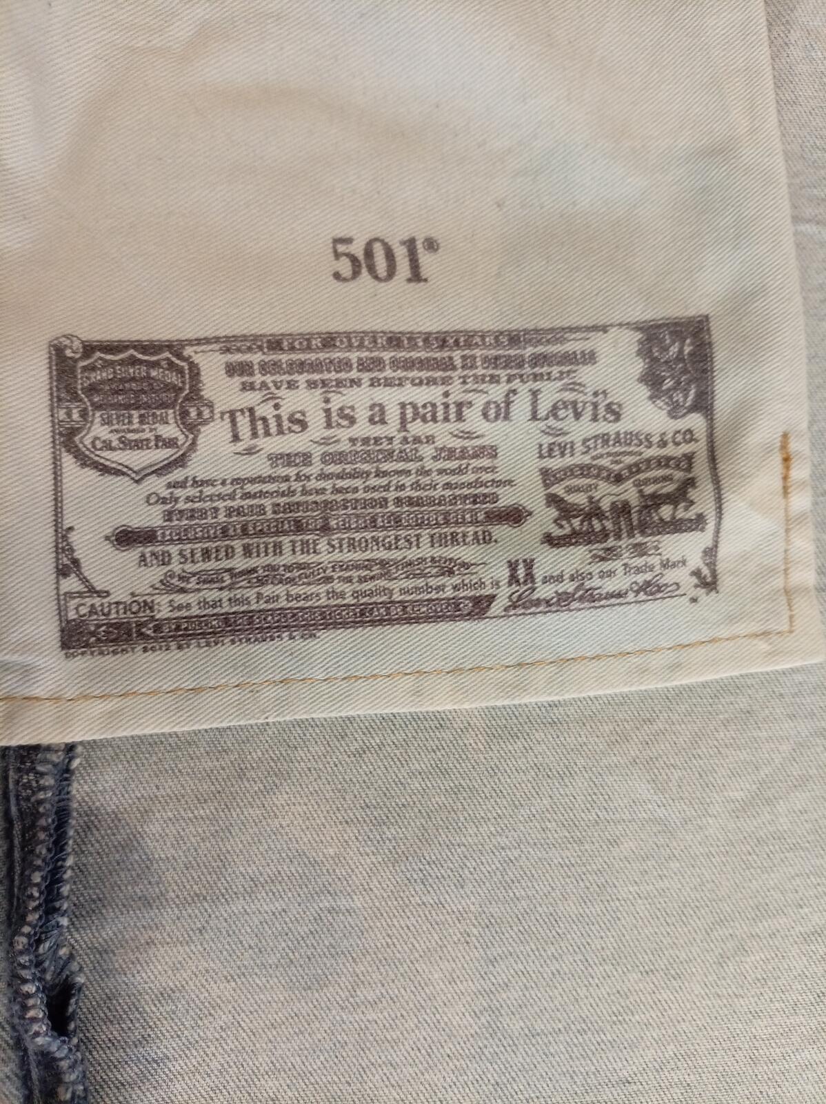 Levi's Light Wash Denim Jeans W38 L32