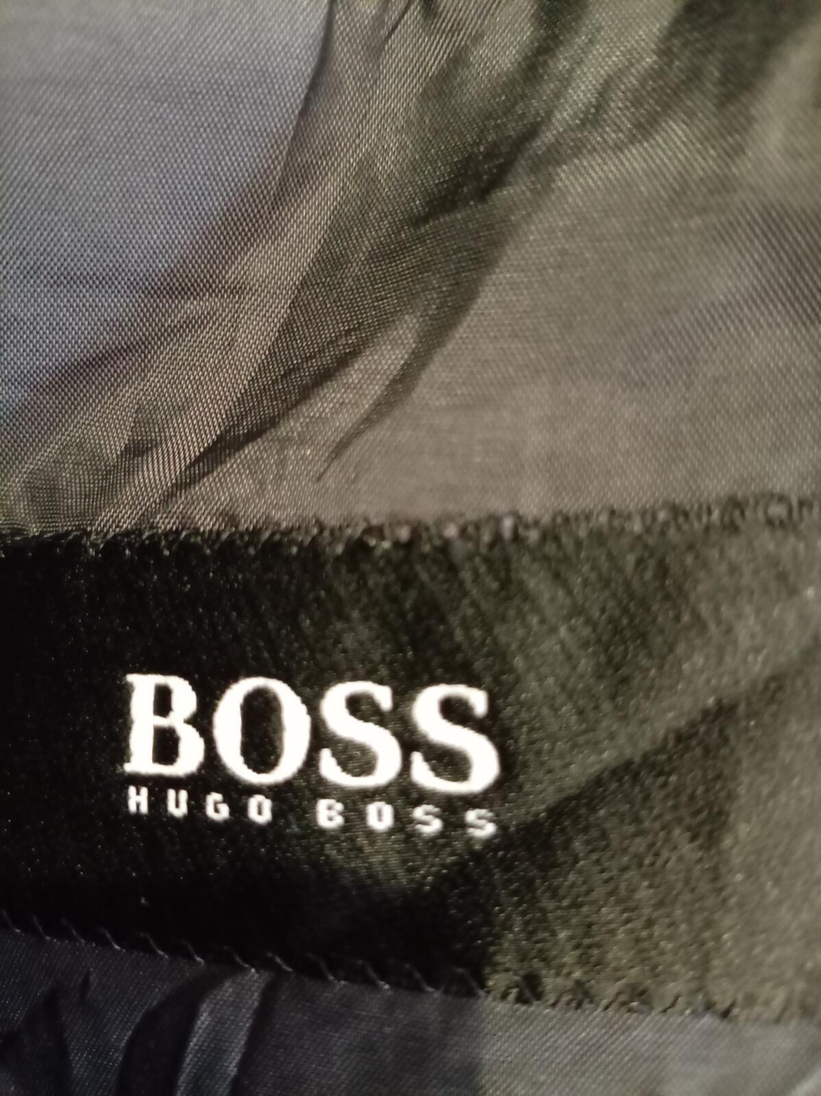 Hugo Boss Men's Grey Plaid Suit Jacket Blazer - 38S