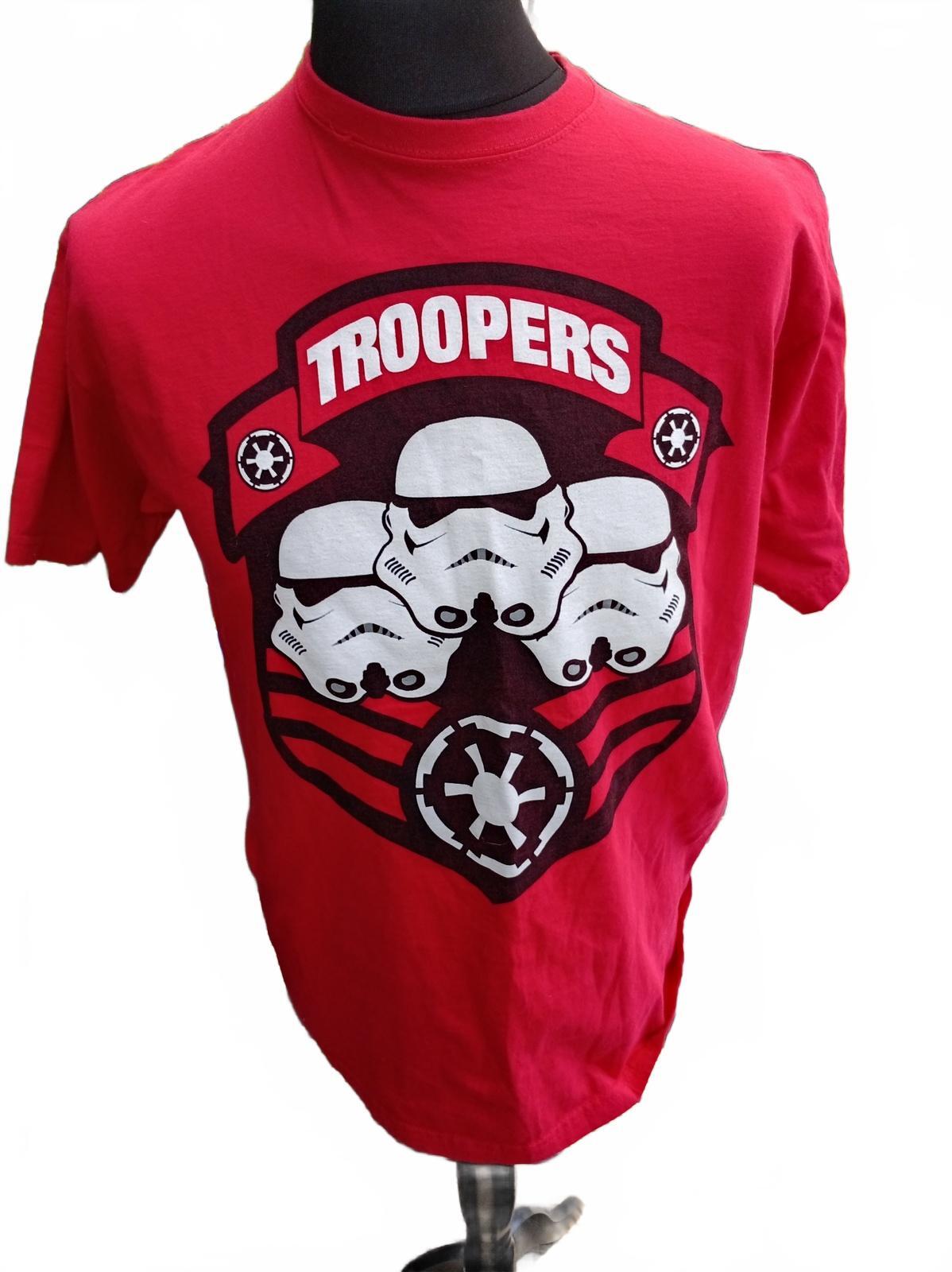 Red Troopers Graphic T-Shirt - Large - Perfect Condition