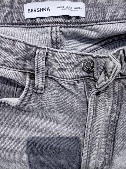 Bershka Light Grey Straight Leg Jeans EUR 34 / USA 28 / UK 6
