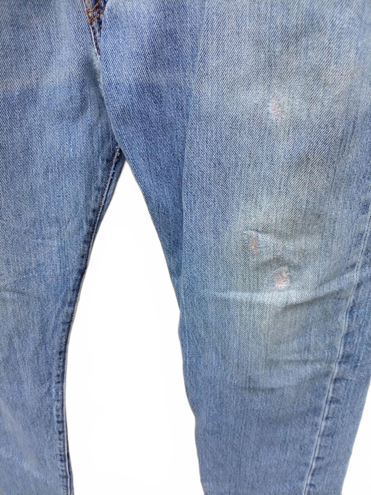 Levi's Classic Light Blue Denim Jeans W34 L32