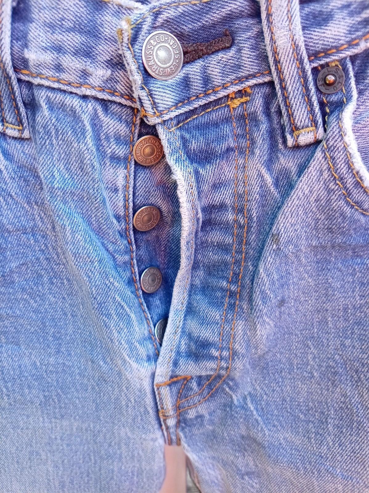 Levi’s 501 Men’s Jeans W31 L30 PC9 00501‑2331 – Straight Leg Blue Denim Patch