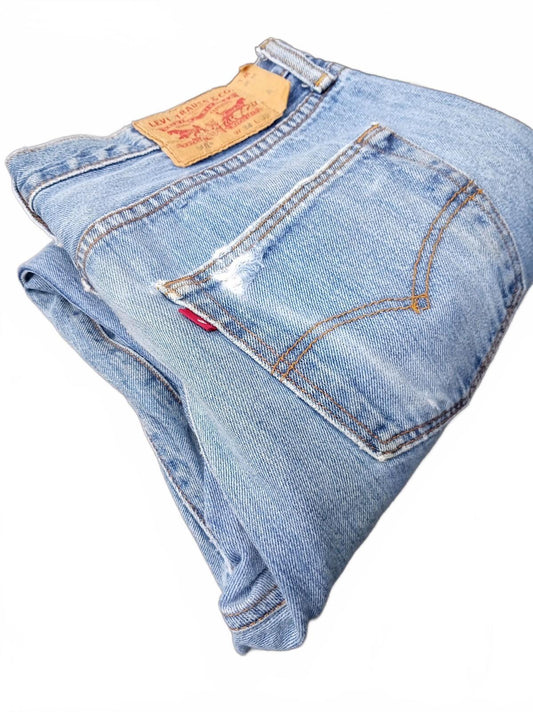 Levi's Classic Light Blue Denim Jeans W34 L32