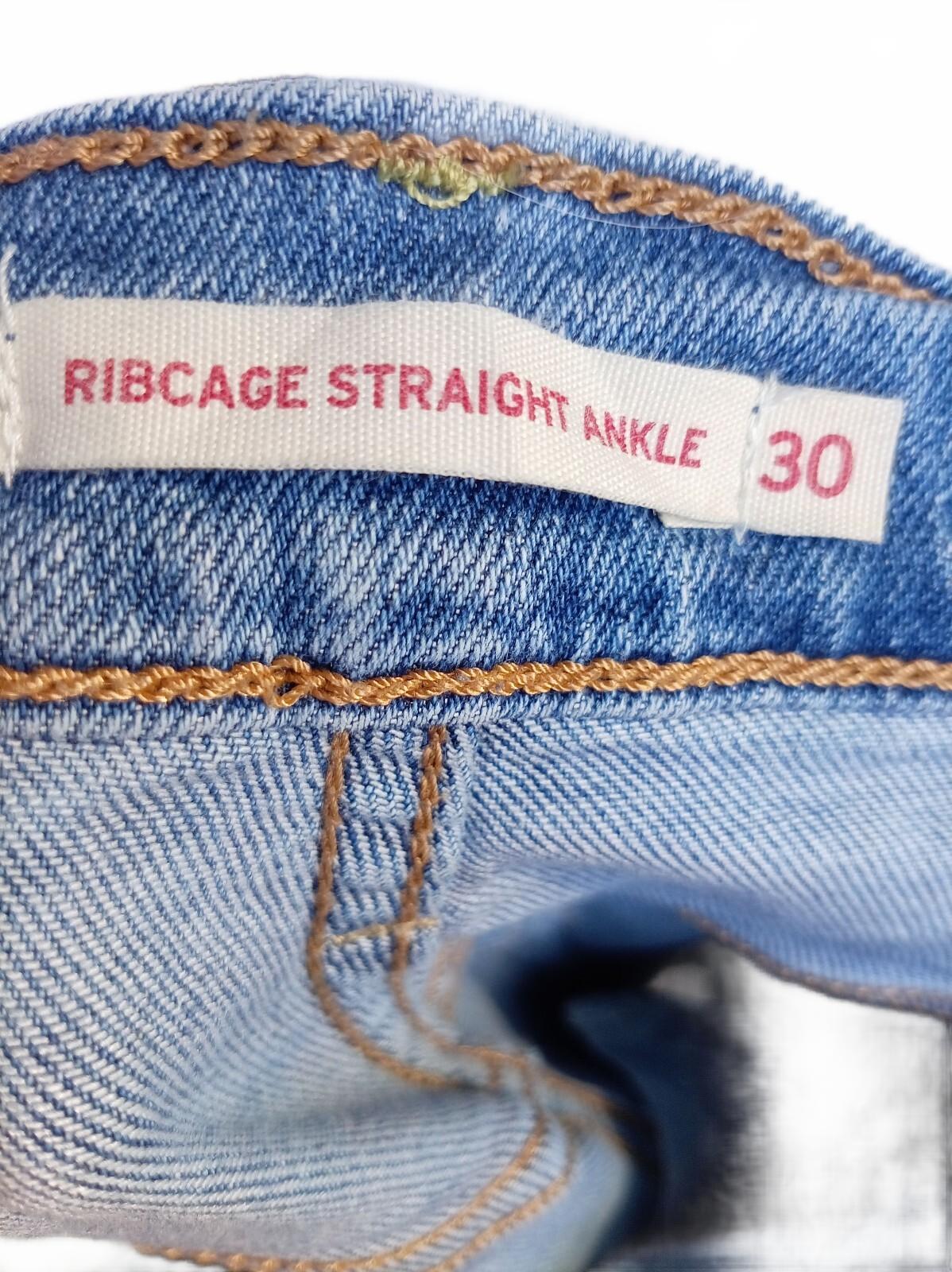 Levi's Ribcage Waist Straight Leg Blue Denim Jeans W30 L27