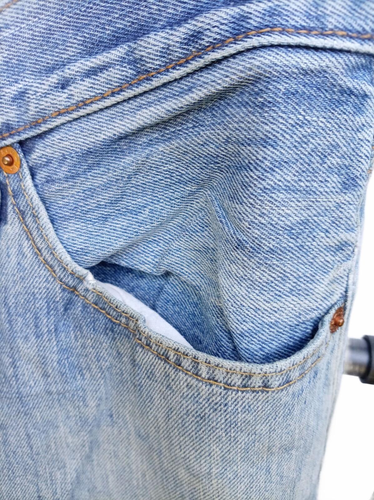 Levi's 501 Light Wash Denim Jeans W33 L32