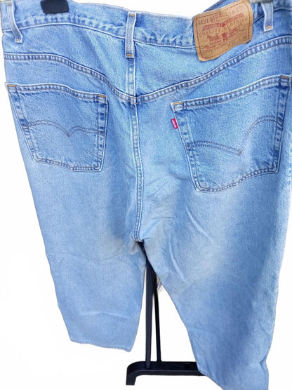 Levi’s 468 Men’s Jeans – USA Made – 2002 – Relaxed Straight Fit –  Vintage Denim
