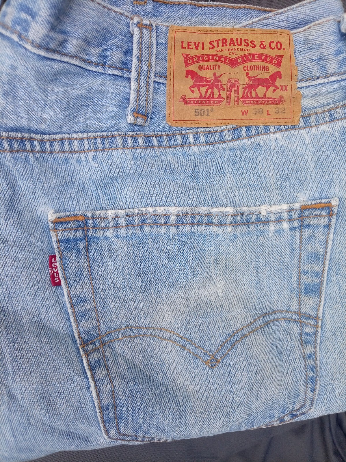 Levi's 501 Light Wash Denim Jeans W38 L32