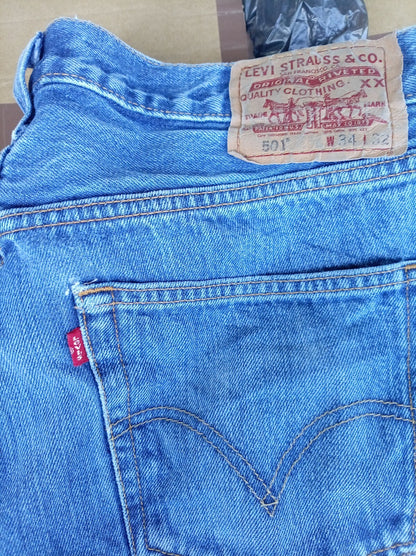 Levi's Classic Blue Denim Jeans W34 L32