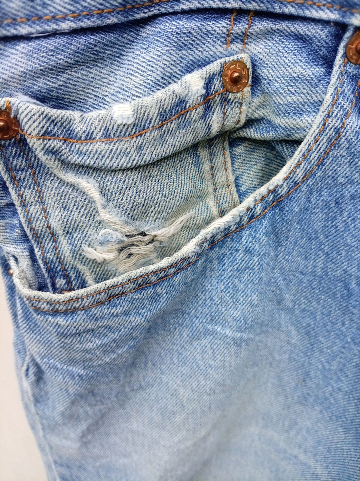 Levi’s 501 Men’s Jeans – 501‑0115 – Early 2000s –  W38 L36 – Vintage Stonewash