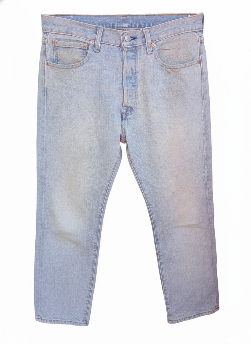 Levi's Vintage look Light Wash Denim Jeans W32 L32