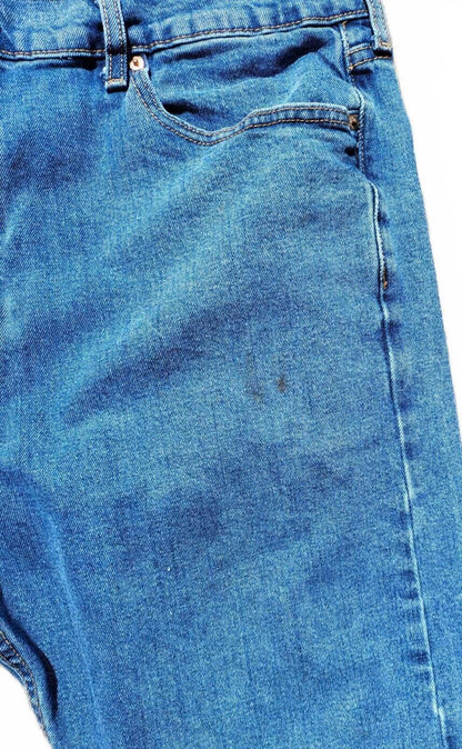 Signature by Levi Strauss Gold Jeans 42x30 – Blue Denim – Men’s Straight Fit