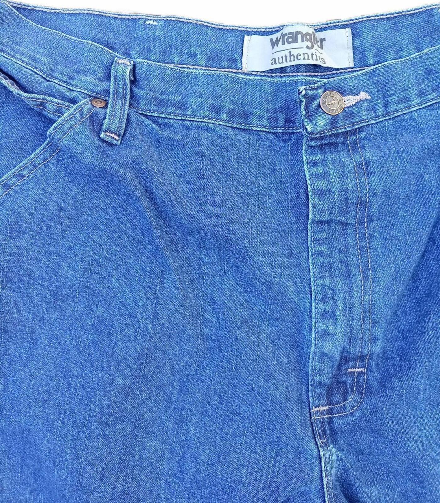 Wrangler Men’s Jeans W38 L30 – Blue Denim – Straight Fit – 80/20 Cotton Blend
