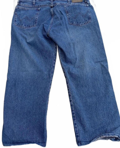 Wrangler Rugged Wear Jeans 38×29 – Blue Denim – Relaxed Fit – Great Condition