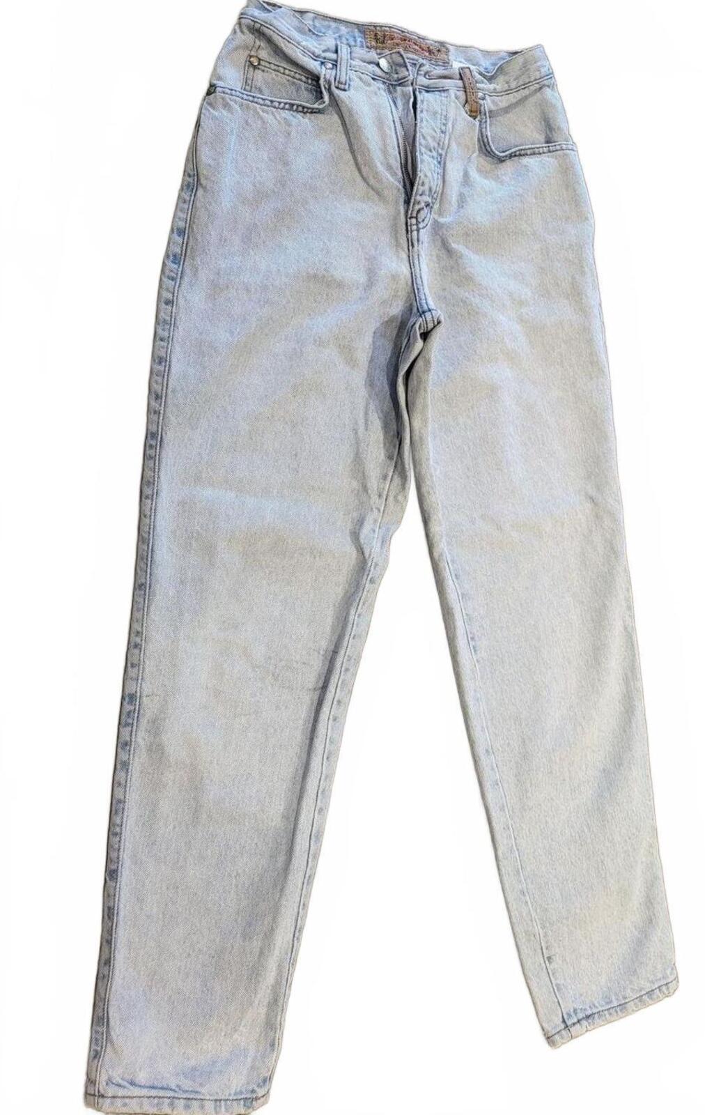 Levi’s 900 Series Women’s Jeans – Size 8 (W25”  L29.5") – Light Blue Denim