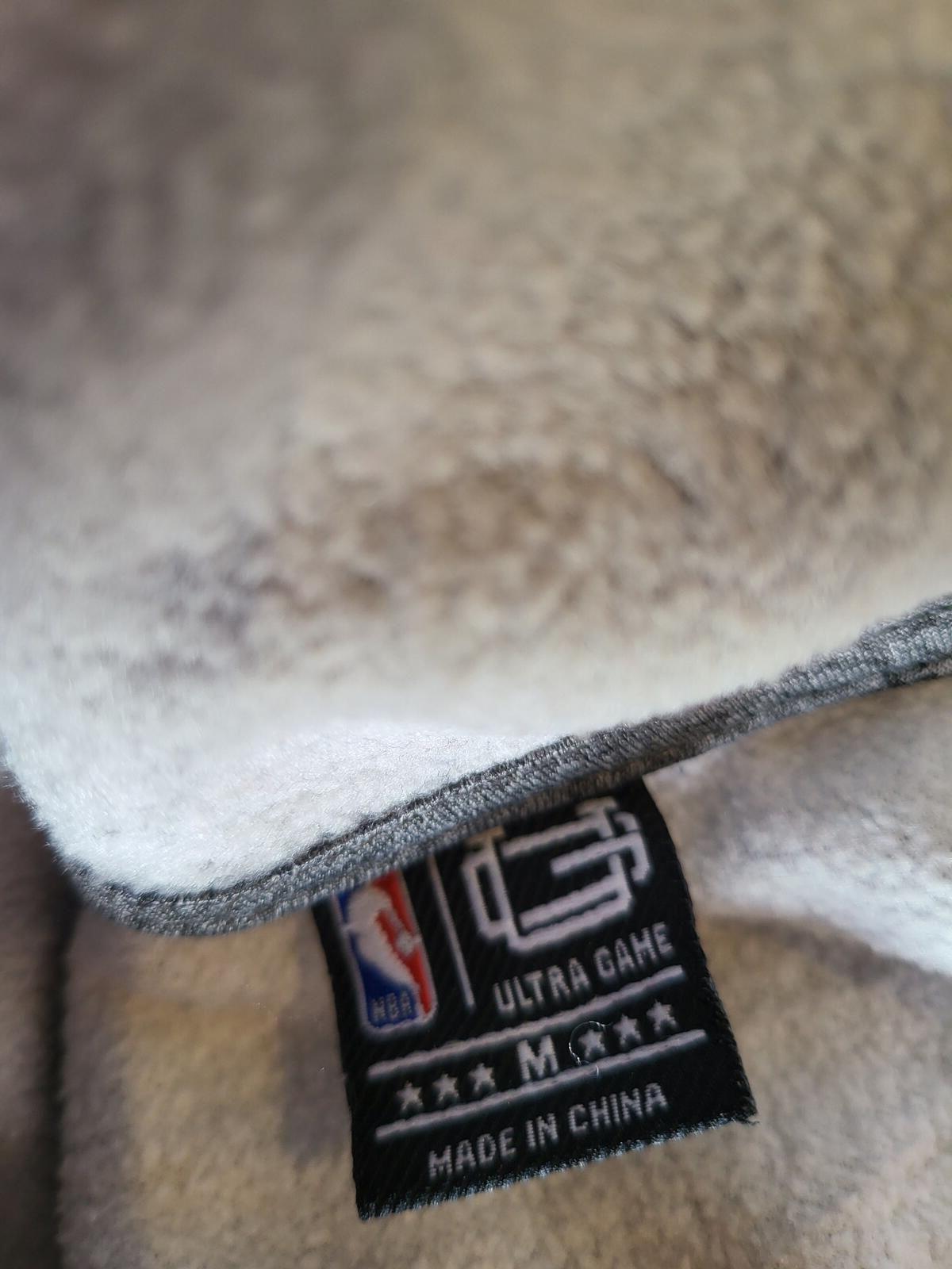 Ultra Game NBA Milwaukee Bucks Hoodie - Grey/Purple - Medium