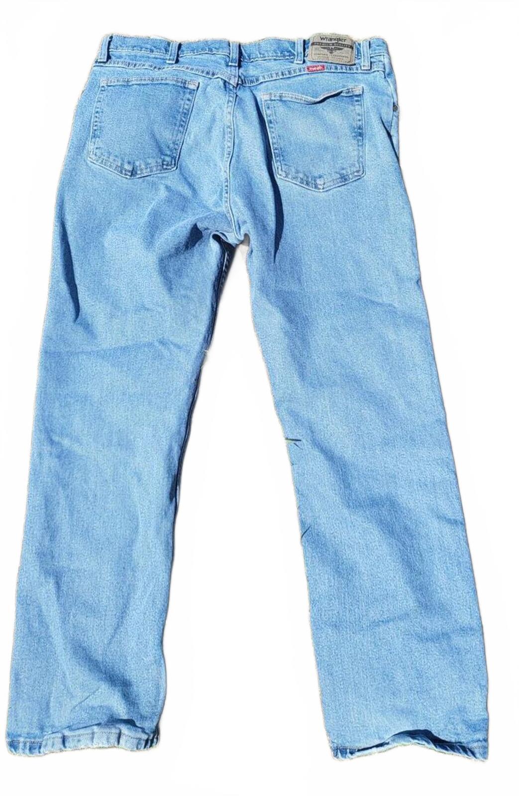 Wrangler Light Blue Jeans 36x30 Stretch Denim 1096FXVDB