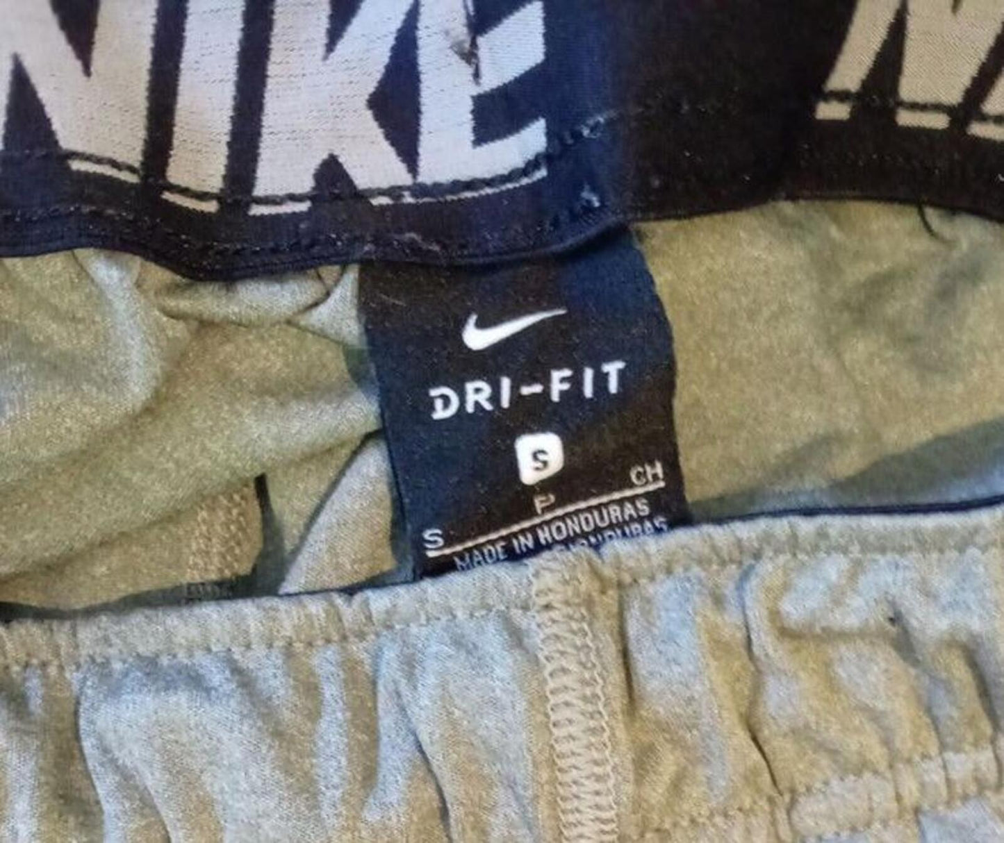 Nike Dri-Fit Grey Athletic Shorts Size Small