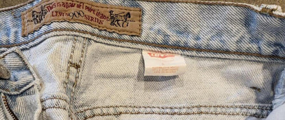 Levi’s 900 Series Women’s Jeans – Size 8 (W25”  L29.5") – Light Blue Denim