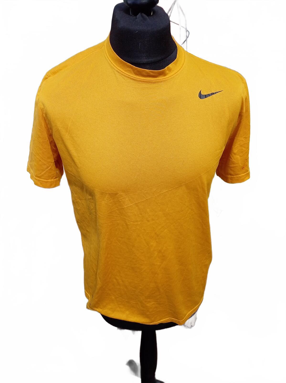Nike Yellow Short Sleeve Sports T-Shirt - Large