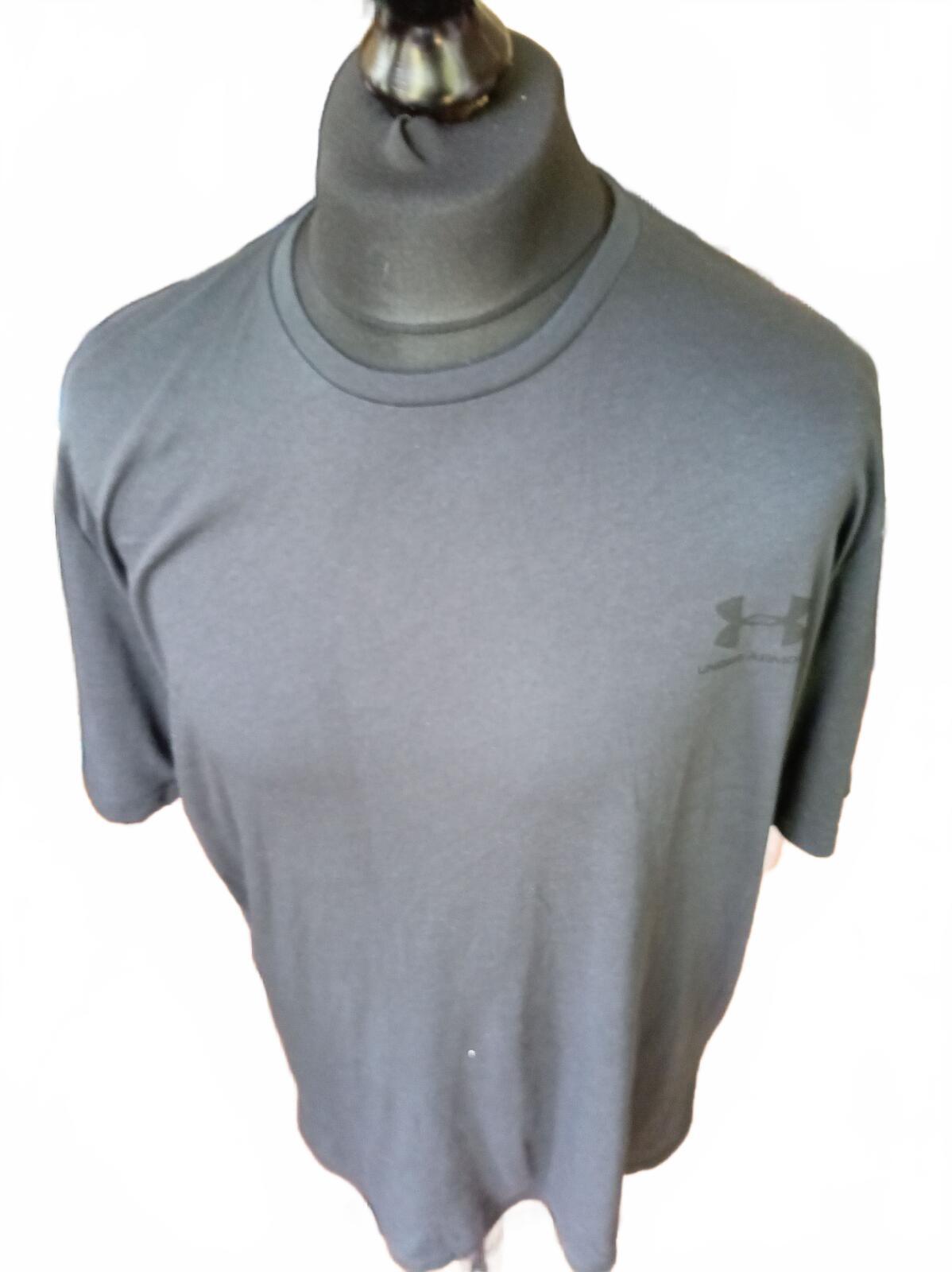 Under Armour Black Short Sleeve T-Shirt - XL