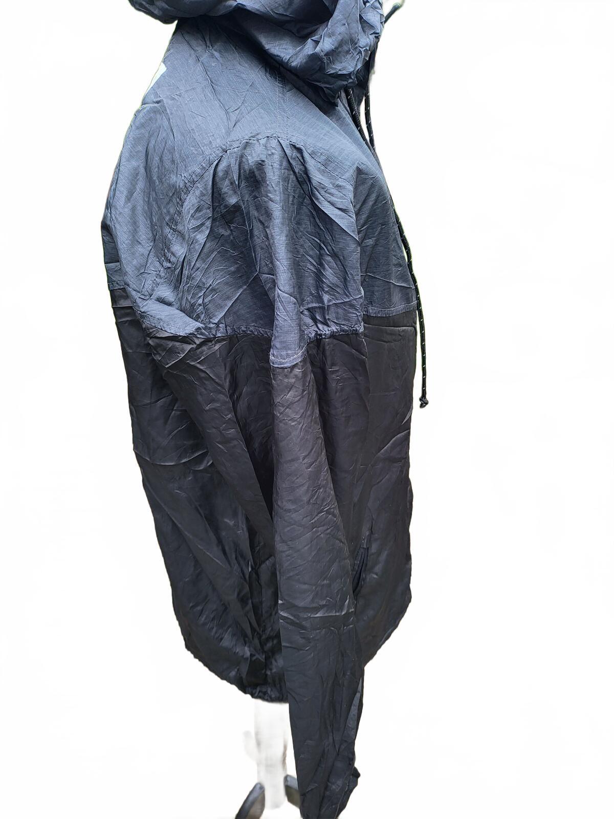 NBA Official Logo Windbreaker Jacket - Men’s Medium - Black/Grey Full Zip