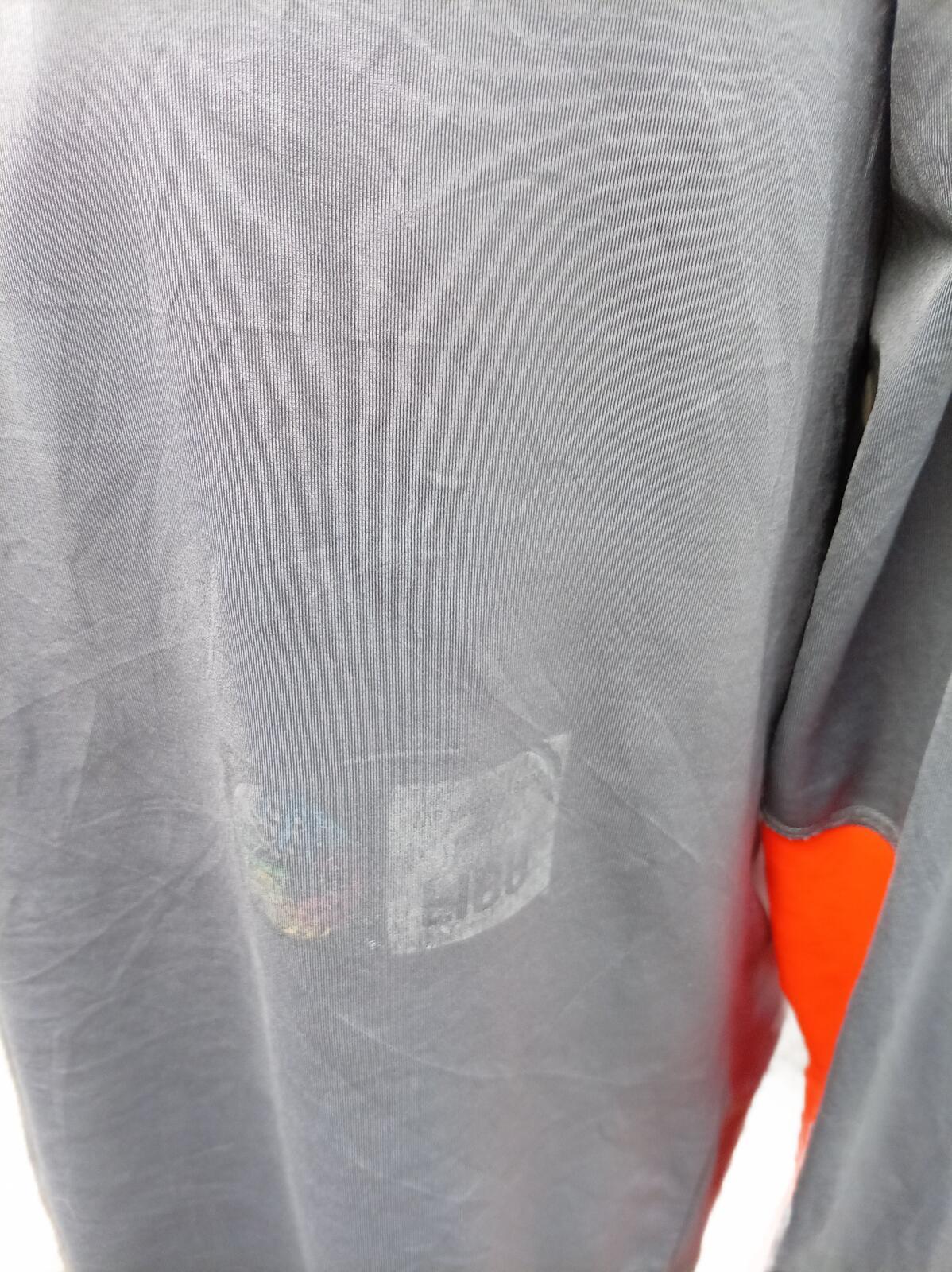 Under Armour Large 1/4 Zip Top - Tough Mudder Grey & Orange - Large