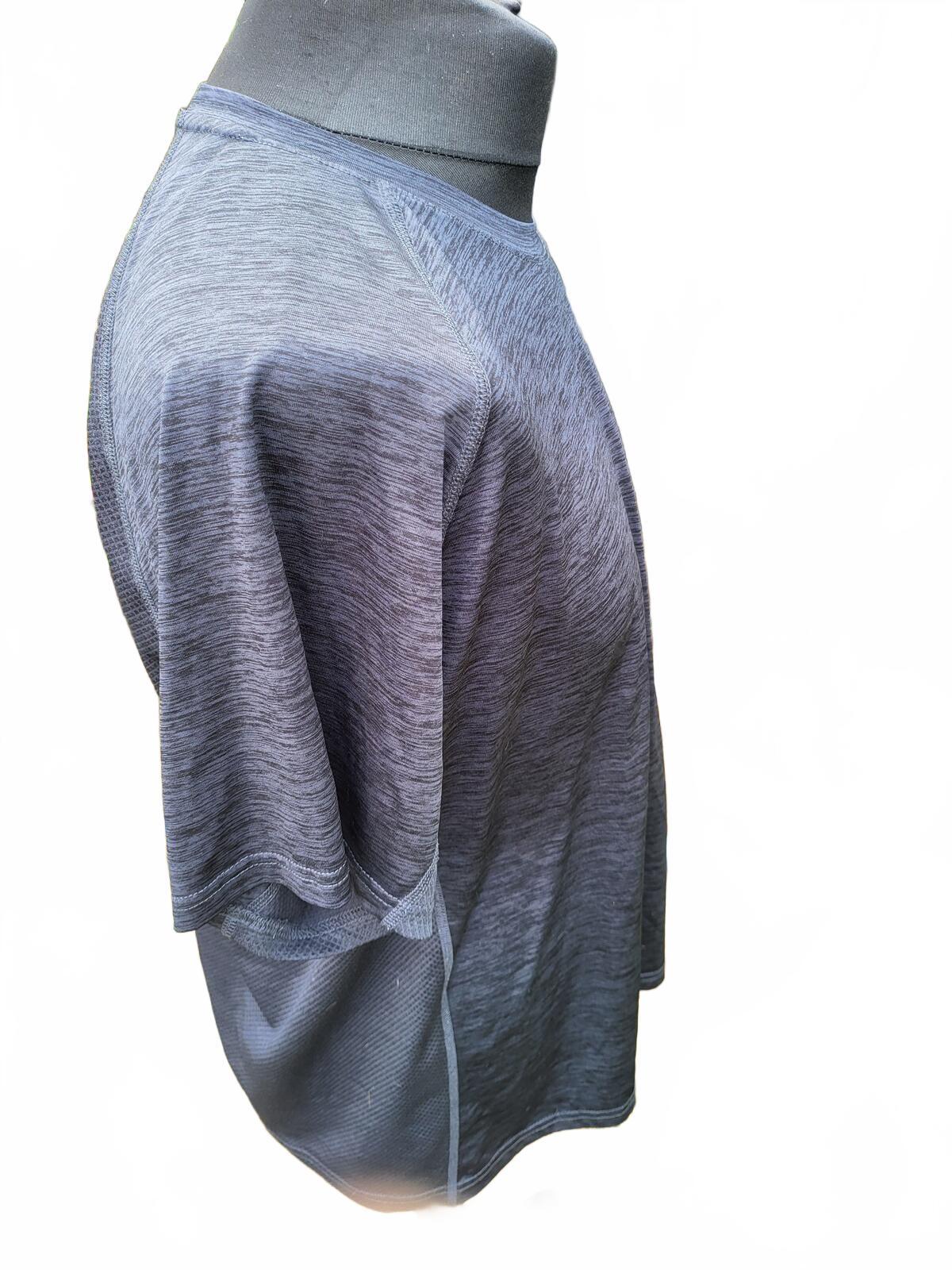 FILA Men's Dark Grey Heather Activewear T-Shirt - Size 3XL