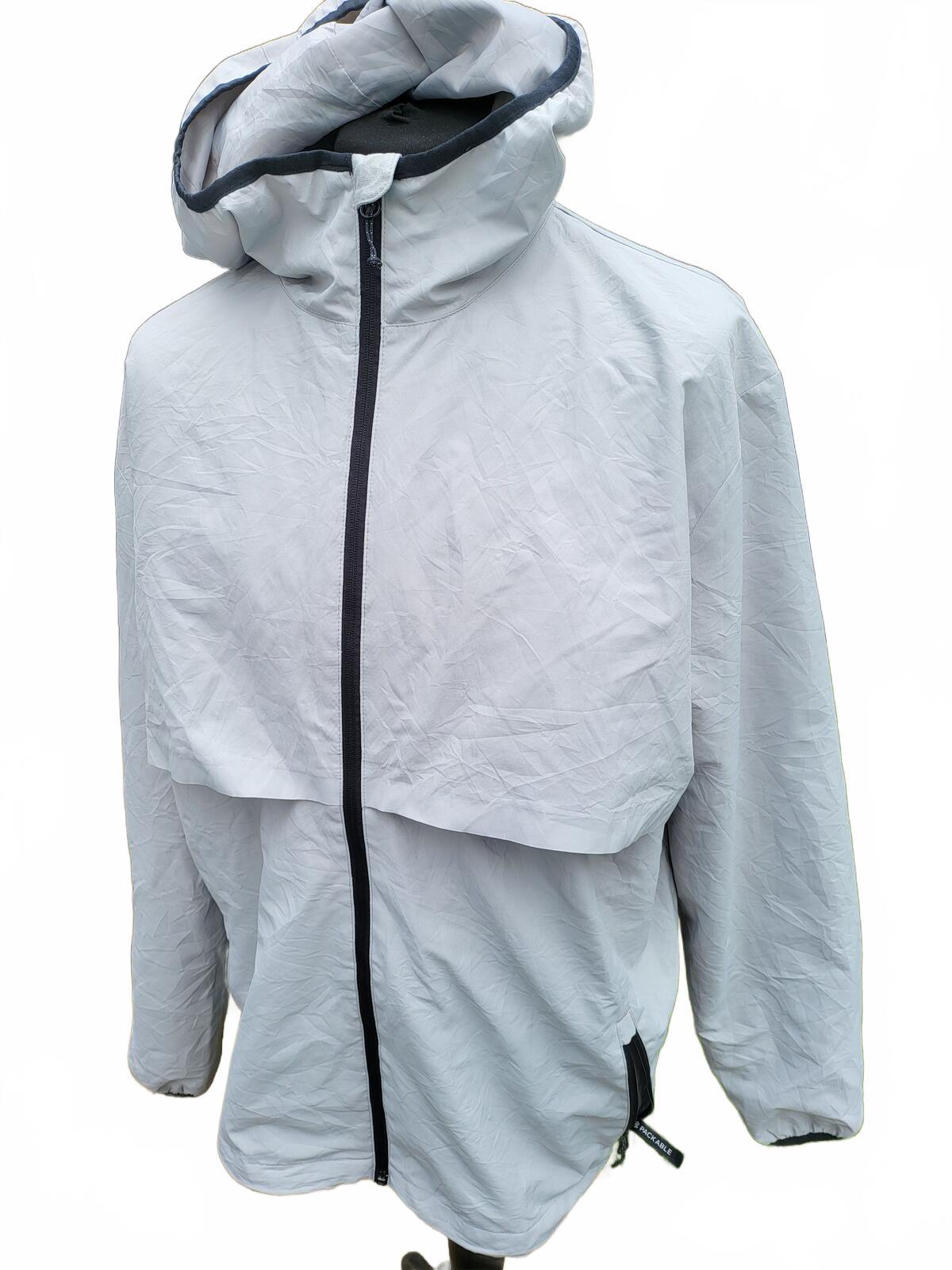 Champion Packable Windbreaker Jacket Light Beige / Black - Size XL