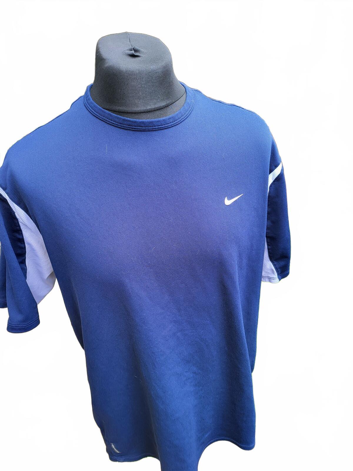 Nike Blue and White Short Sleeve Sports T-Shirt - Extra Large XL