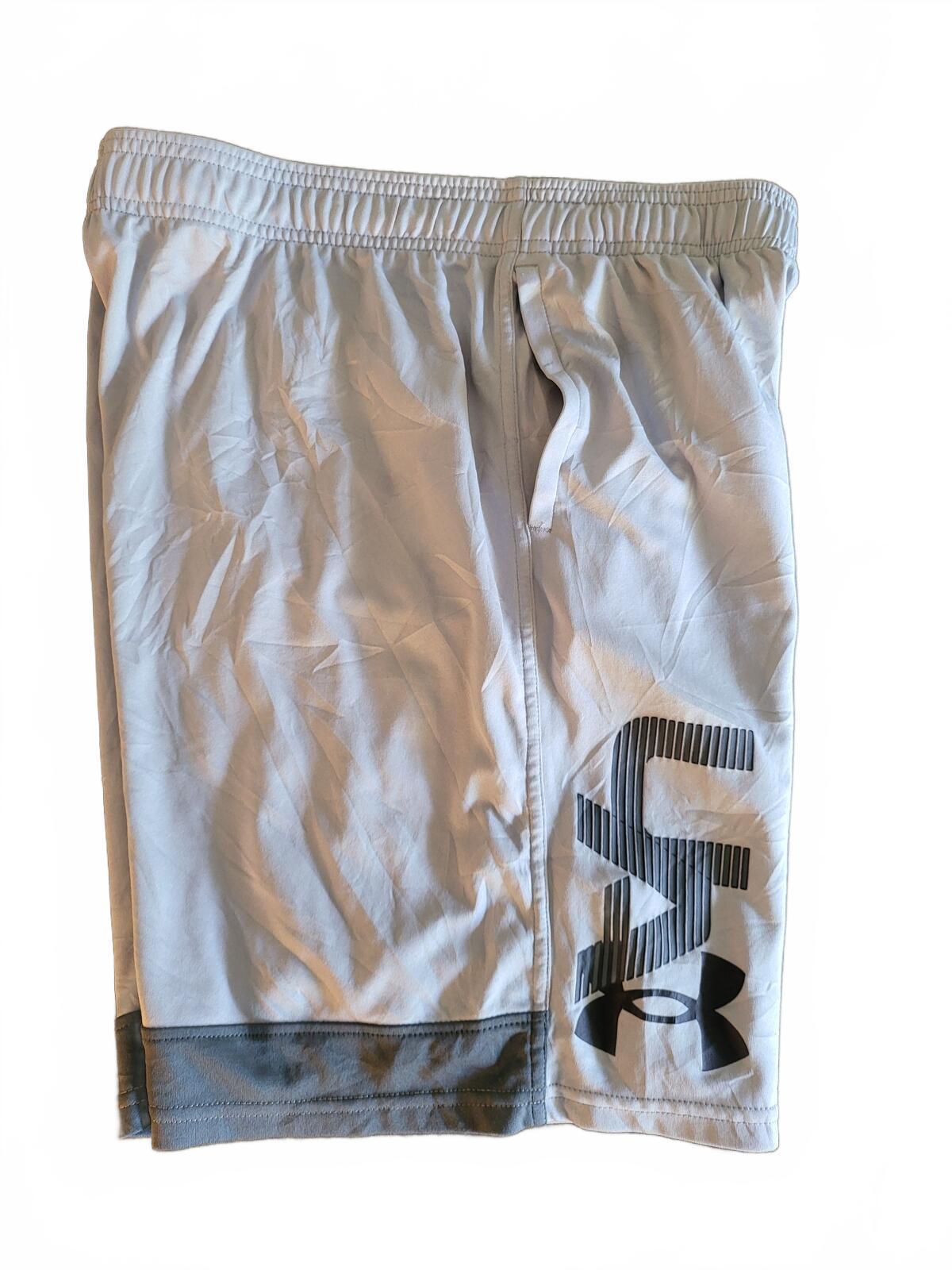 Under Armour Boys/Men's Athletic Shorts Light - Youth Extra Large YXL
