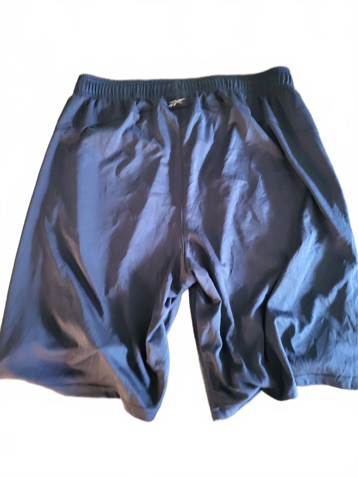 Reebok Navy Blue Men's Athletic Shorts with White Drawstring - Large