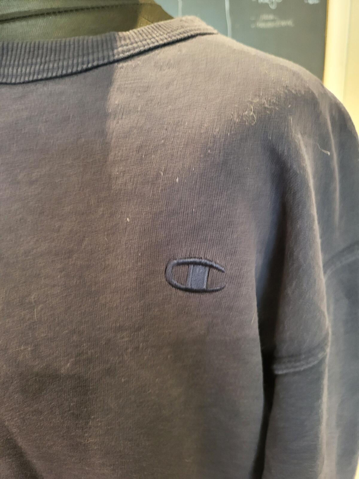 Champion Navy Blue Crewneck Sweatshirt - XL