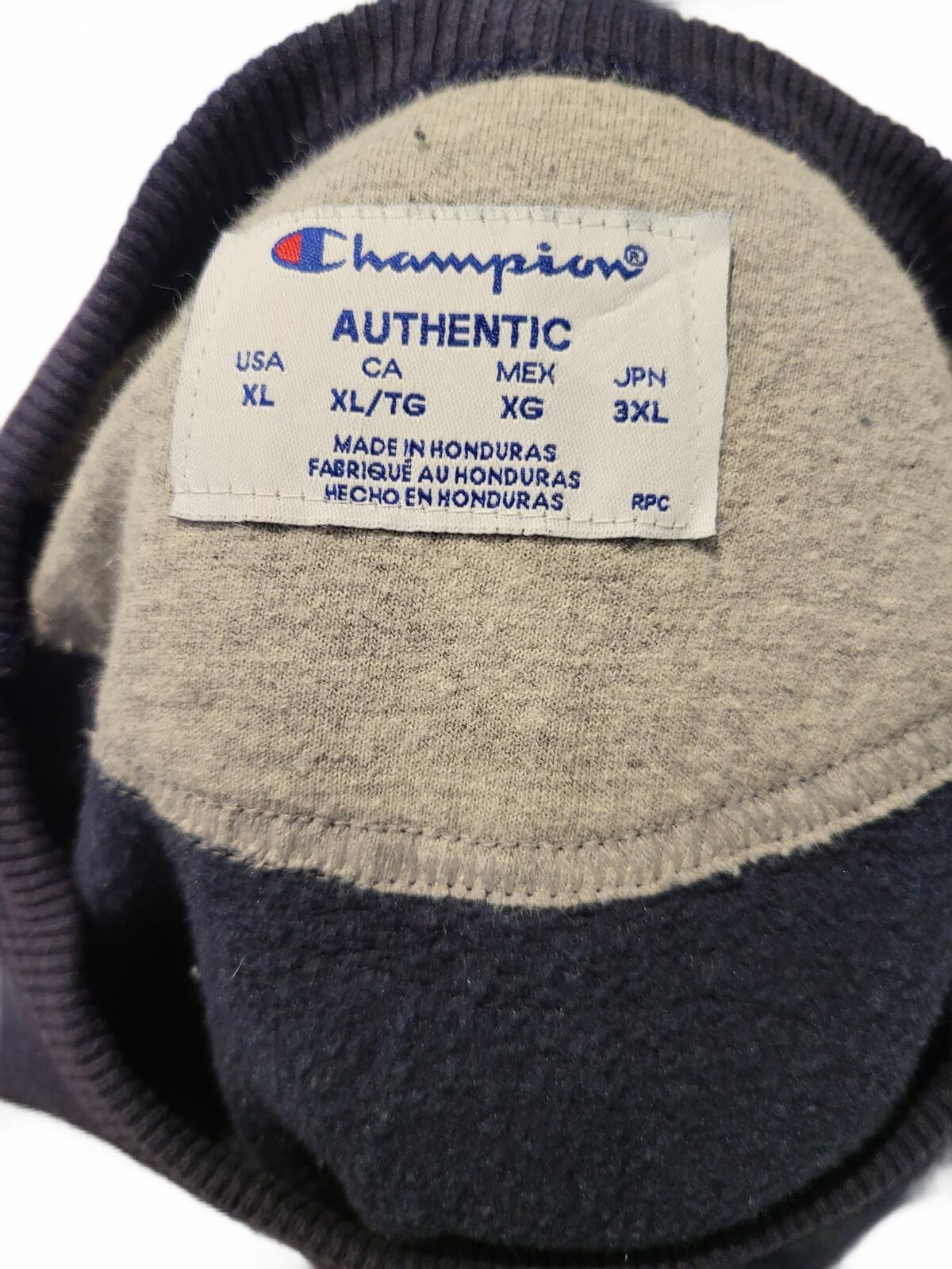 Champion Navy Blue Crewneck Sweatshirt - XL